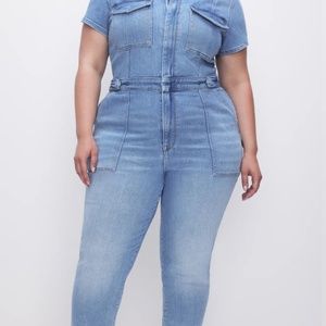 NEVER BEEN WORN GOOD AMERICAN Denim Jumpsuit Size 5, Tags on